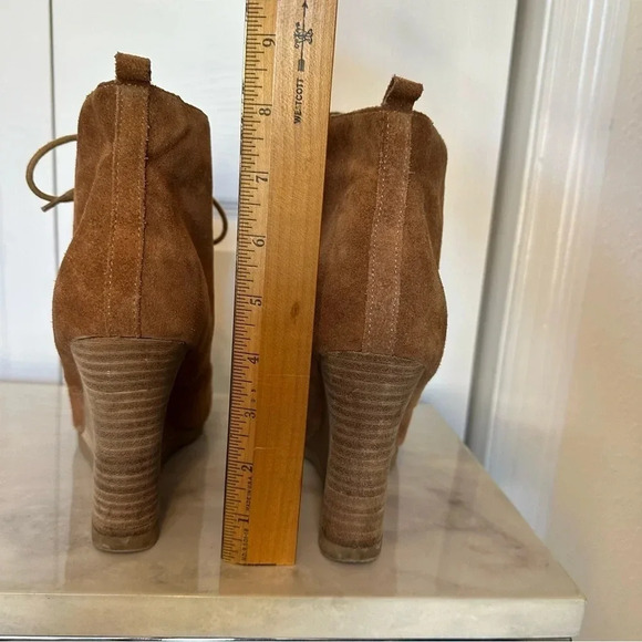 Steve Madden Danni Cognac Suede Wedge Lace Up Booties Size 9.5 - Picture 5 of 12